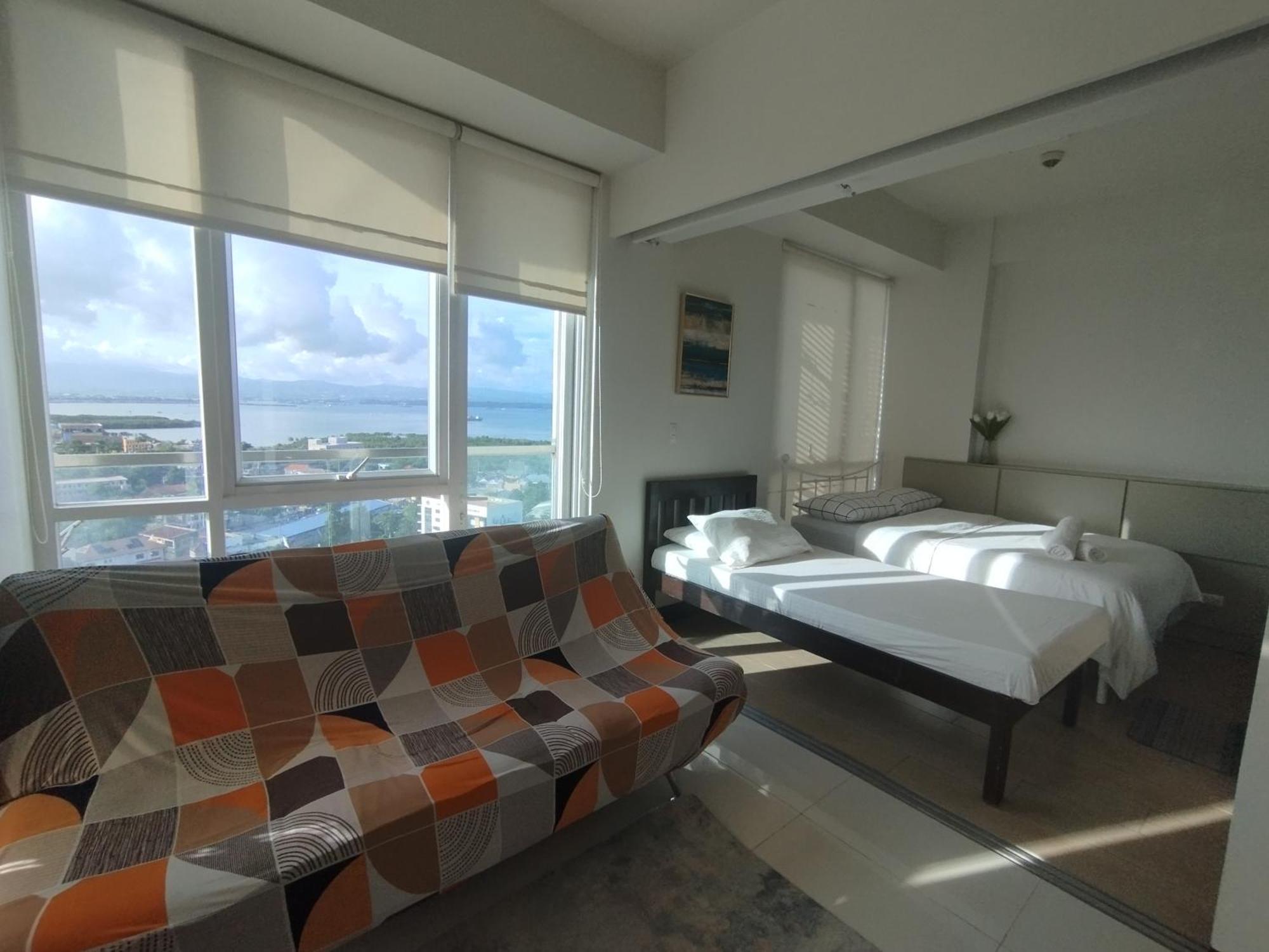 Mactan Newtown Seaview Condo By Fjcivo Lapu-Lapu City Exteriér fotografie