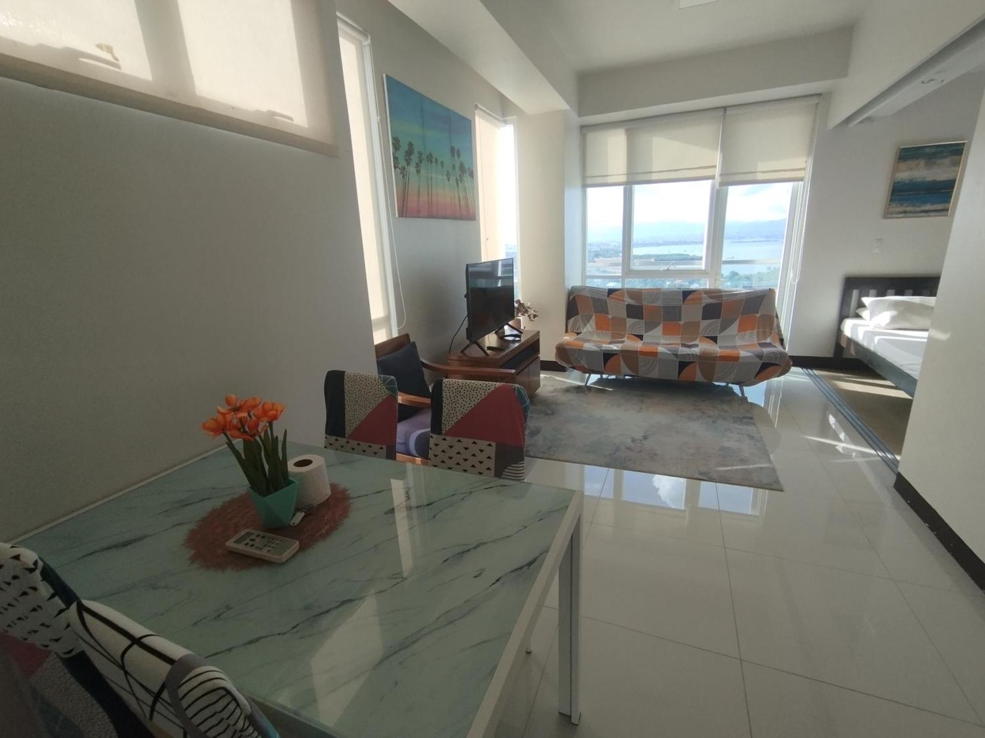 Mactan Newtown Seaview Condo By Fjcivo Lapu-Lapu City Pokoj fotografie
